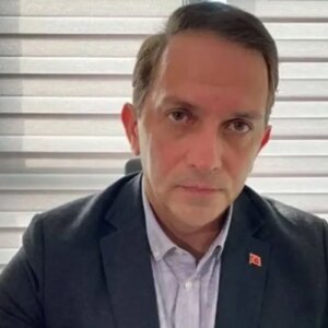 kesin ihrac talebiyle disipline sevk edilen mucahit birinci ak partiden istifa etti E6zK8CLE