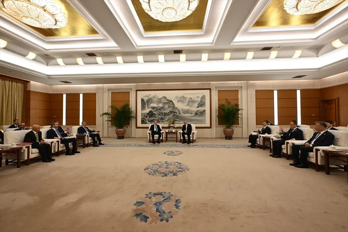 erdogan cinli yetkililerle gorustu hXpedajU