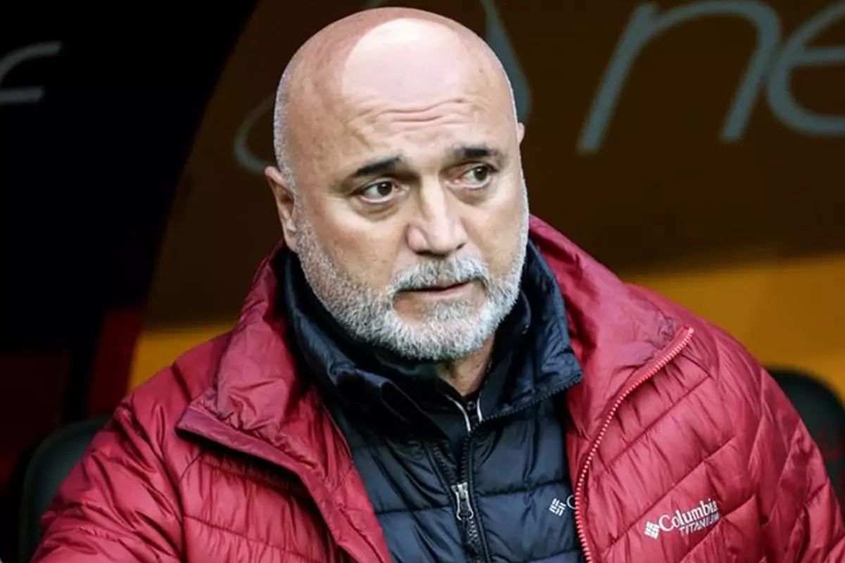 hikmet karamandan surpriz imza M27umyZ9