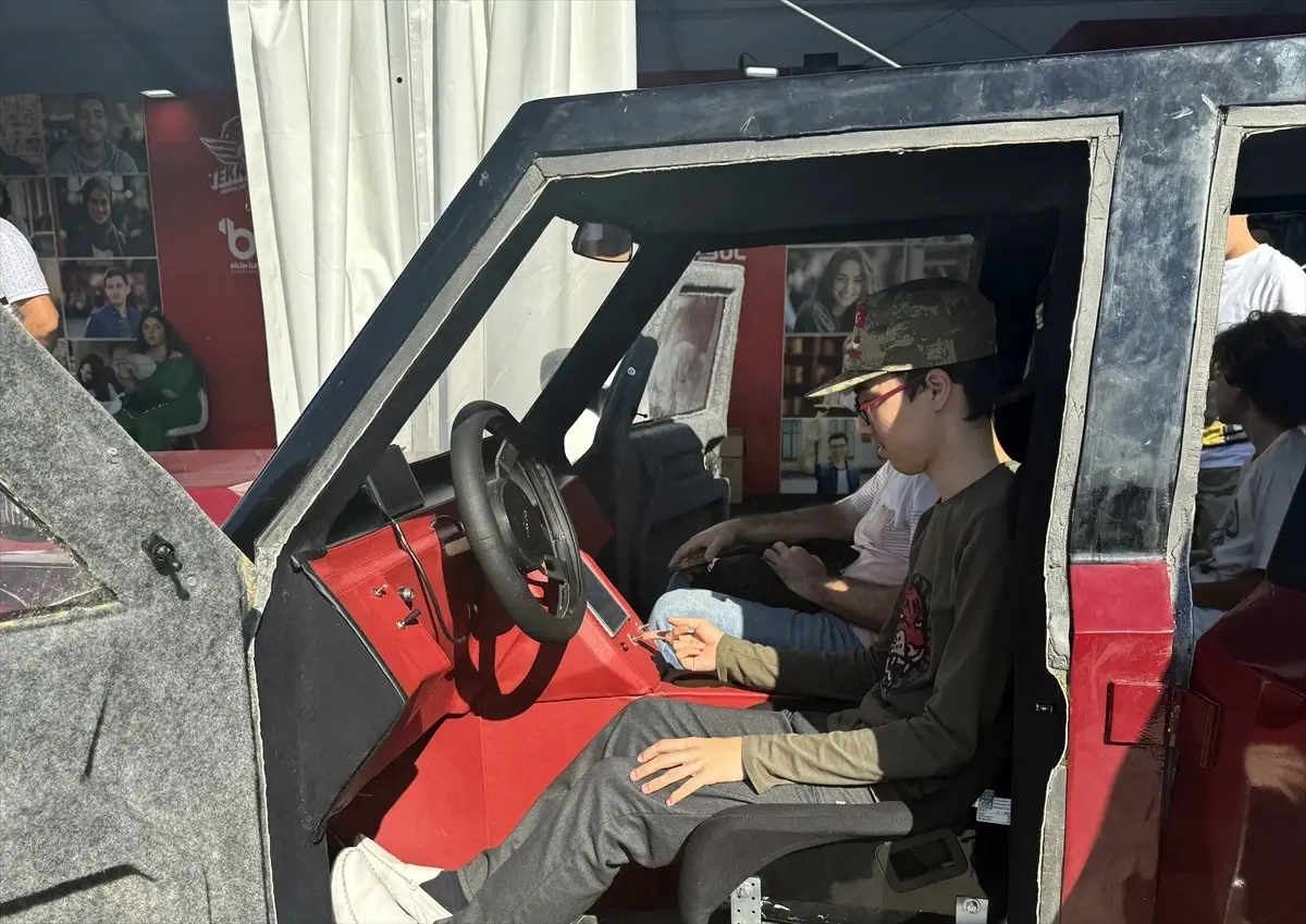 lyra elektrikli arac teknofestte tanitildi e9pvJxSW