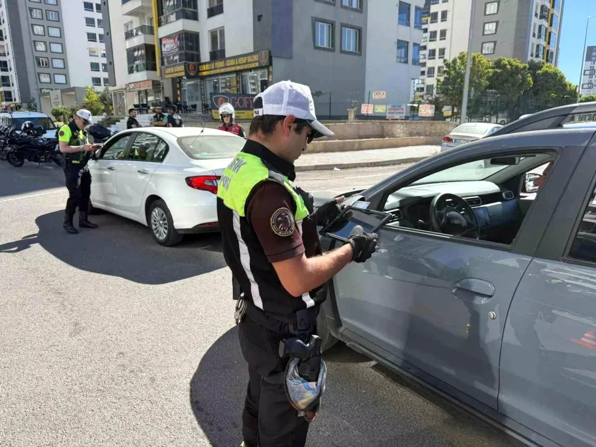 diyarbakirda cocuk ve genclerin korunmasi icin huzur uygulamasi wVxNz8yJ