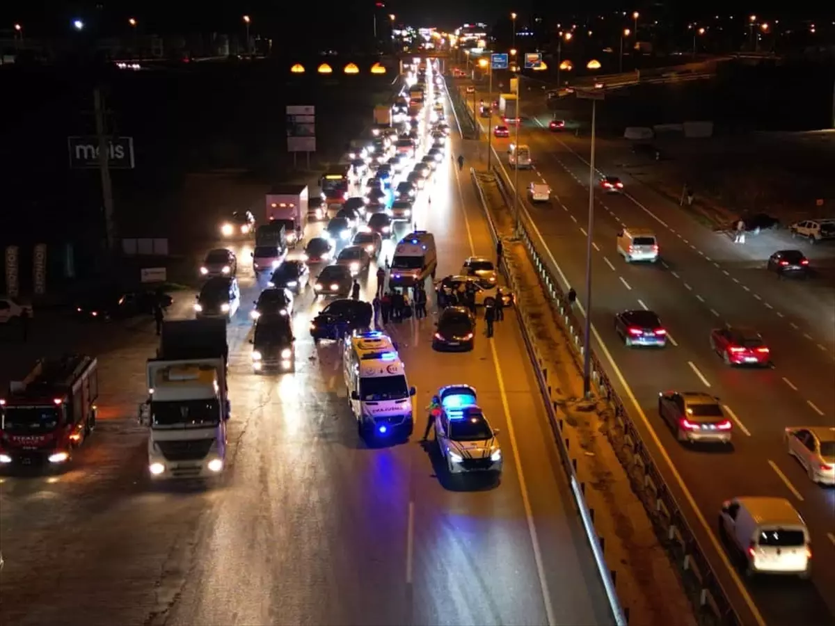 inegolde zincirleme kaza 2 yarali fhmLMIOu.jpg