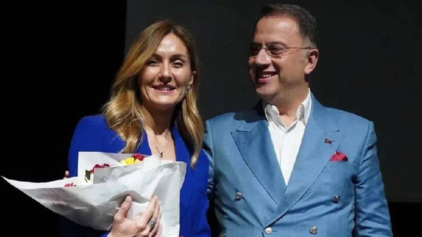 murat calik hayat arkadasim zehra ile evlilik yil donumumuz 207 gundur ayri dusmus olsak da kalbim her an sizinle seninle ve evlatlarimizla de99sgRi