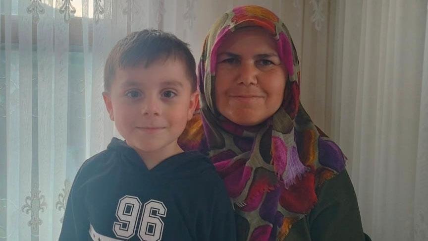 3 gundur kayiplar anne ve 5 yasindaki oglu icin zaman daraliyor e4OuqfEk.jpg