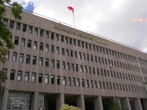 NATO zirvesine günlere kala evlere şafak baskını