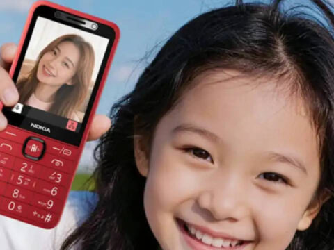 Tuşlu Nokia geri dönüyor! Hem nostaljik hem akıllı QR kodla ödeme bile yapabiliyor!